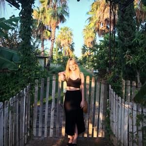 Meet your Posher, Maria